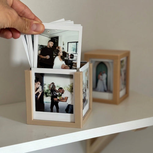 Instax Square - Sofortbild-Display mit praktischer Aufbewahrung von distinct.