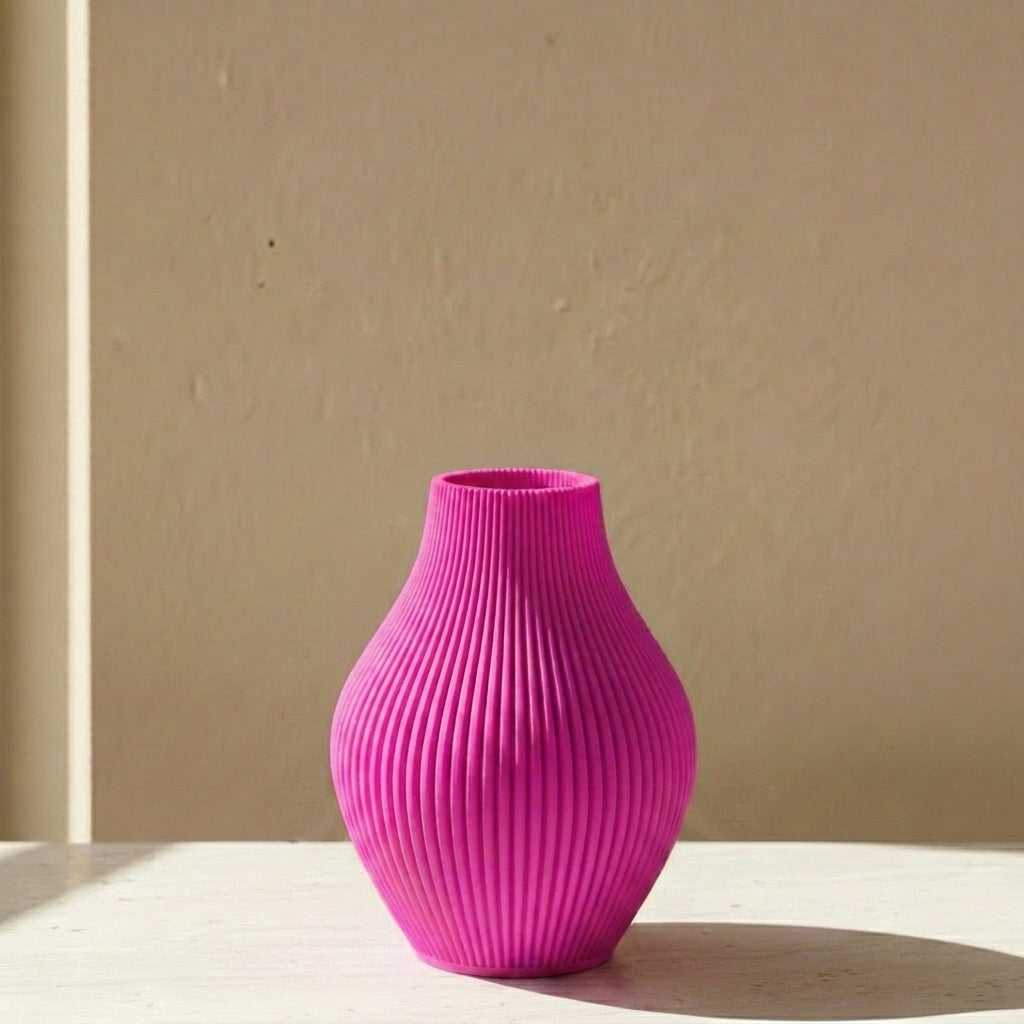 Vase Oliva in der Farbe Drachenfrucht
