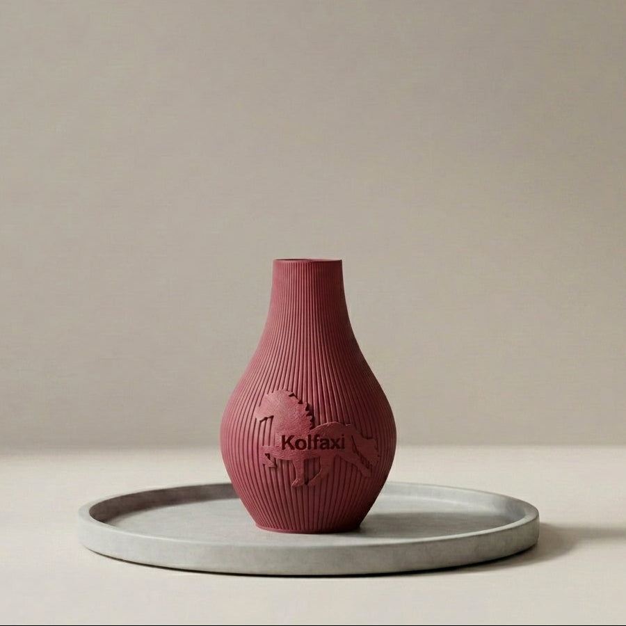 Vase Hekla in der Farbe Waldbeere