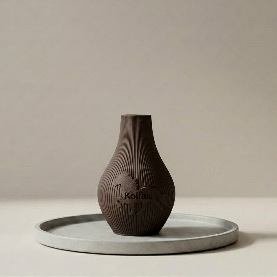 Vase Hekla in der Farbe Zartbitter